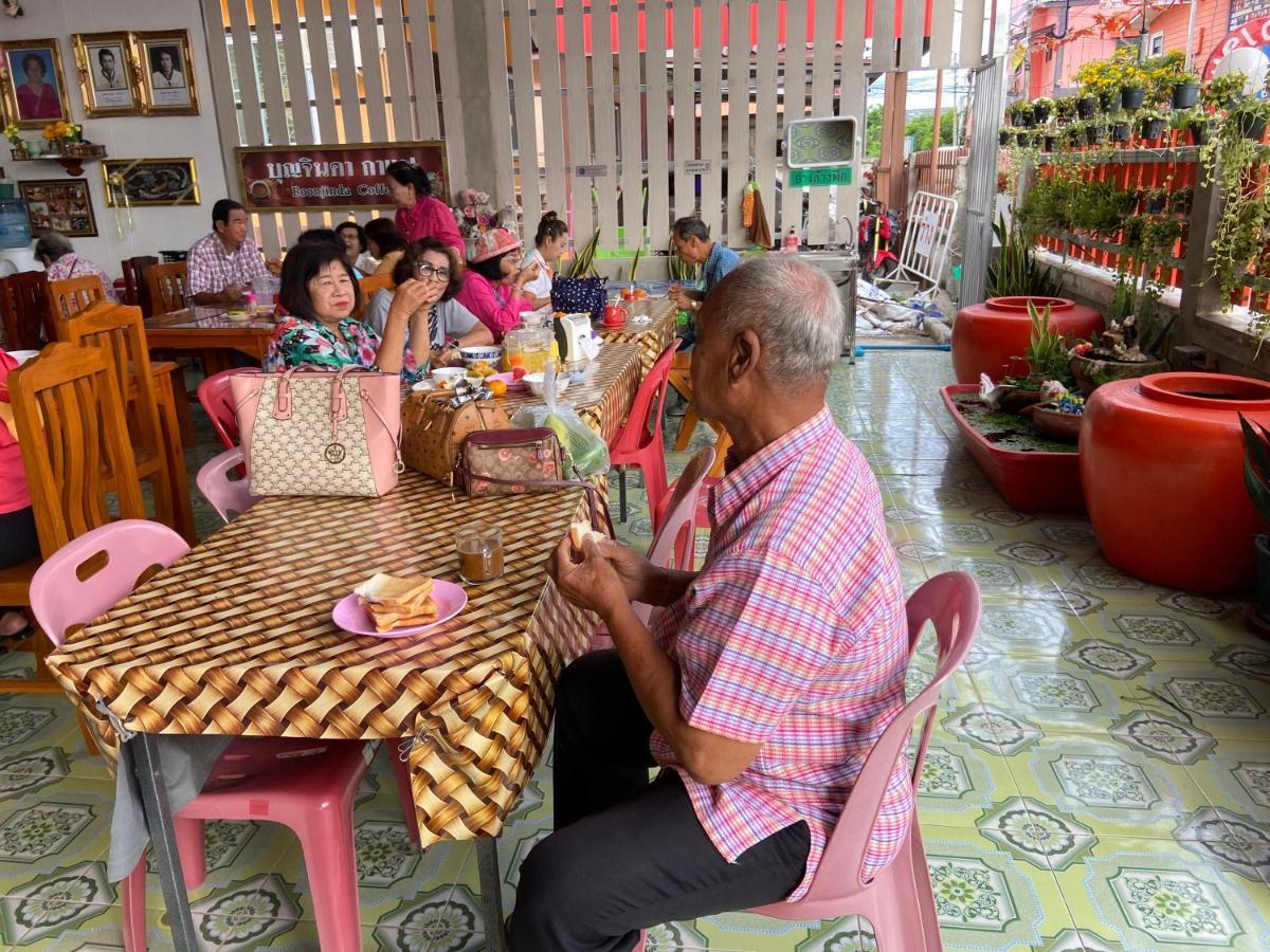 บุญจินดา รีสอร์ท Ban Bang Phayom Экстерьер фото